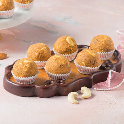 Besan Laddu