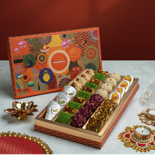 Shubhswaad | 1 kg Sweetbox